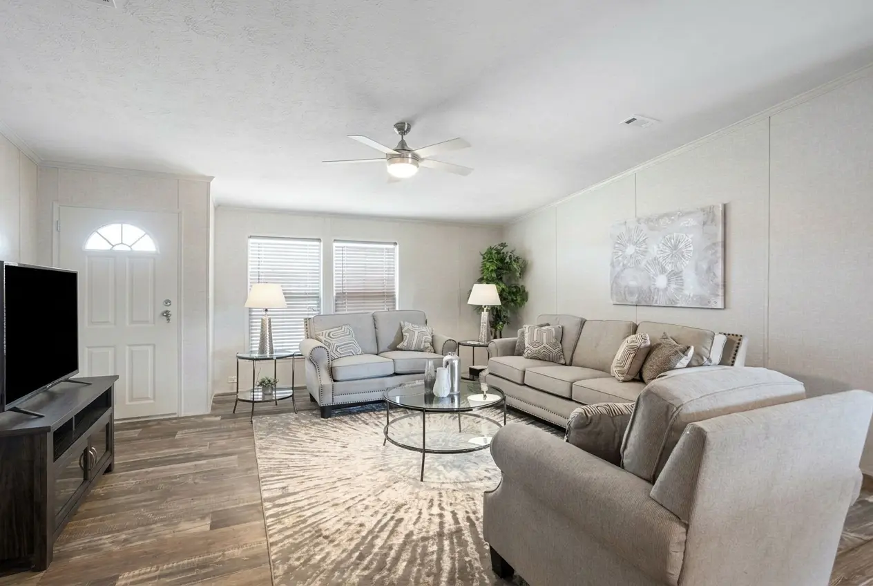 Sierra 4 bedroom doublewide manufactured home living room